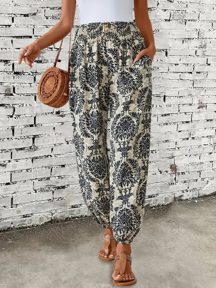 Boho-Chic-Hose mit gesmokter Taille