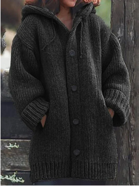 Strickjacke mit Kapuze und Knöpfen