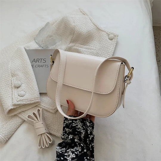 Heidi-Mode | Stylische Schultertasche