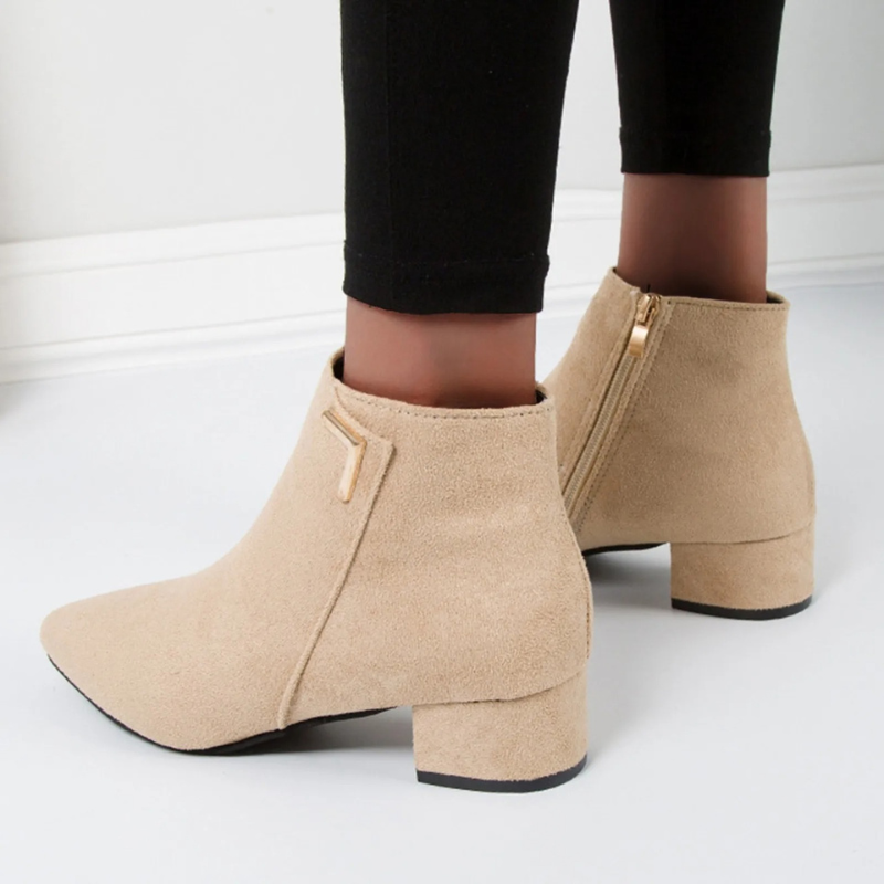 Heidi-Mode | Stiefeletten mit Spitzem Zehen und Mittelhohem Absatz Damen Stiefeletten