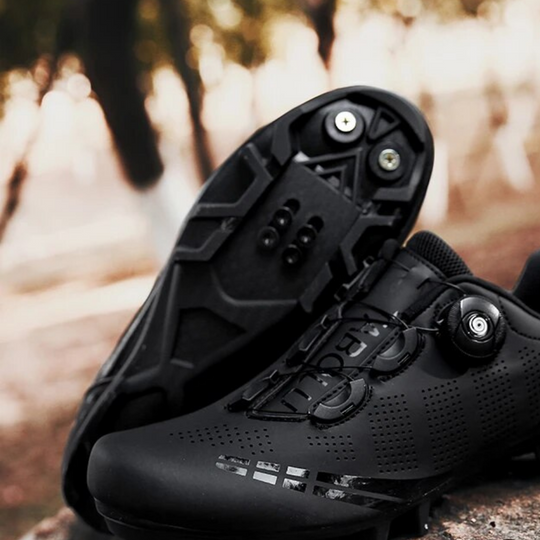 Heidi-Mode | Outdoor Fahrradschuhe für Mountain und Trail