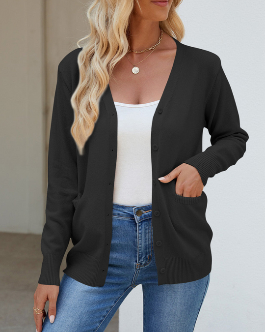 Heidi-Mode | Strickjacke mit V-Ausschnitt, Knöpfen, langen Ärmeln und Taschen