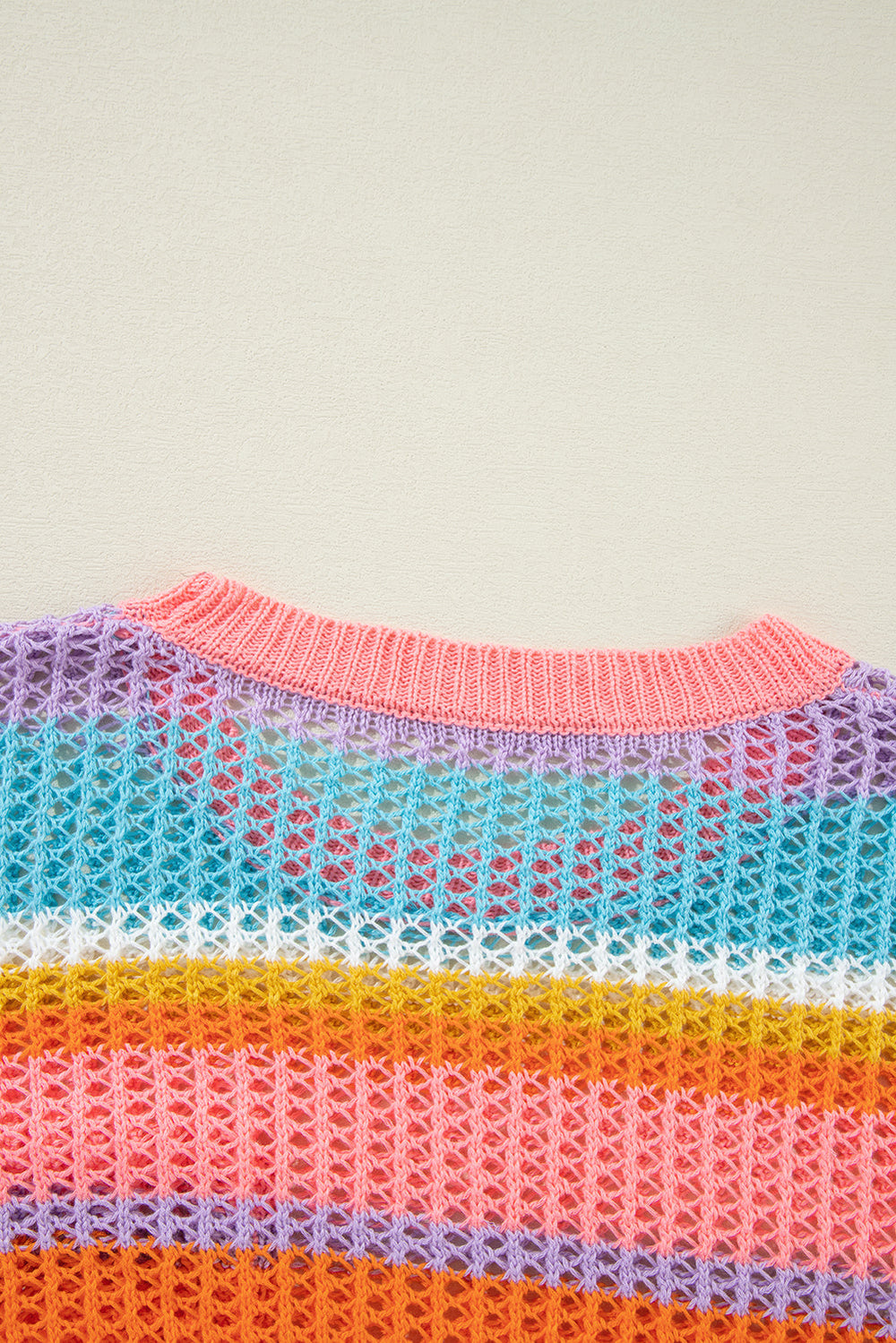 Gestreifter Colorblock Pullover Mit 3/4-Ärmeln Aus Gehäkeltem Material