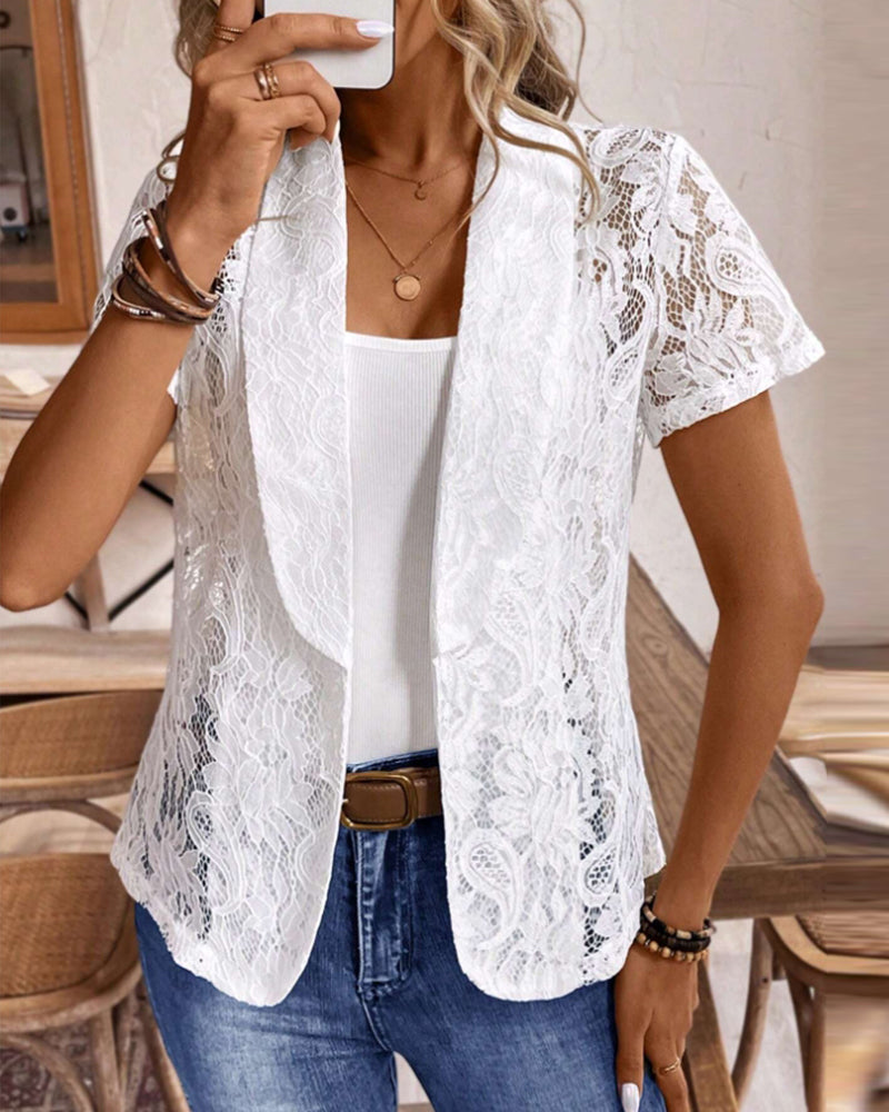 Heidi-Mode | Weißer Kurzärmeliger Spitzenblazer mit Revers