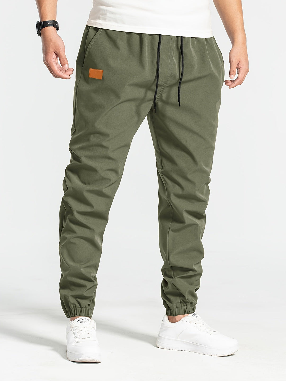 Lässige Tapered-Hose mit Kordelzug