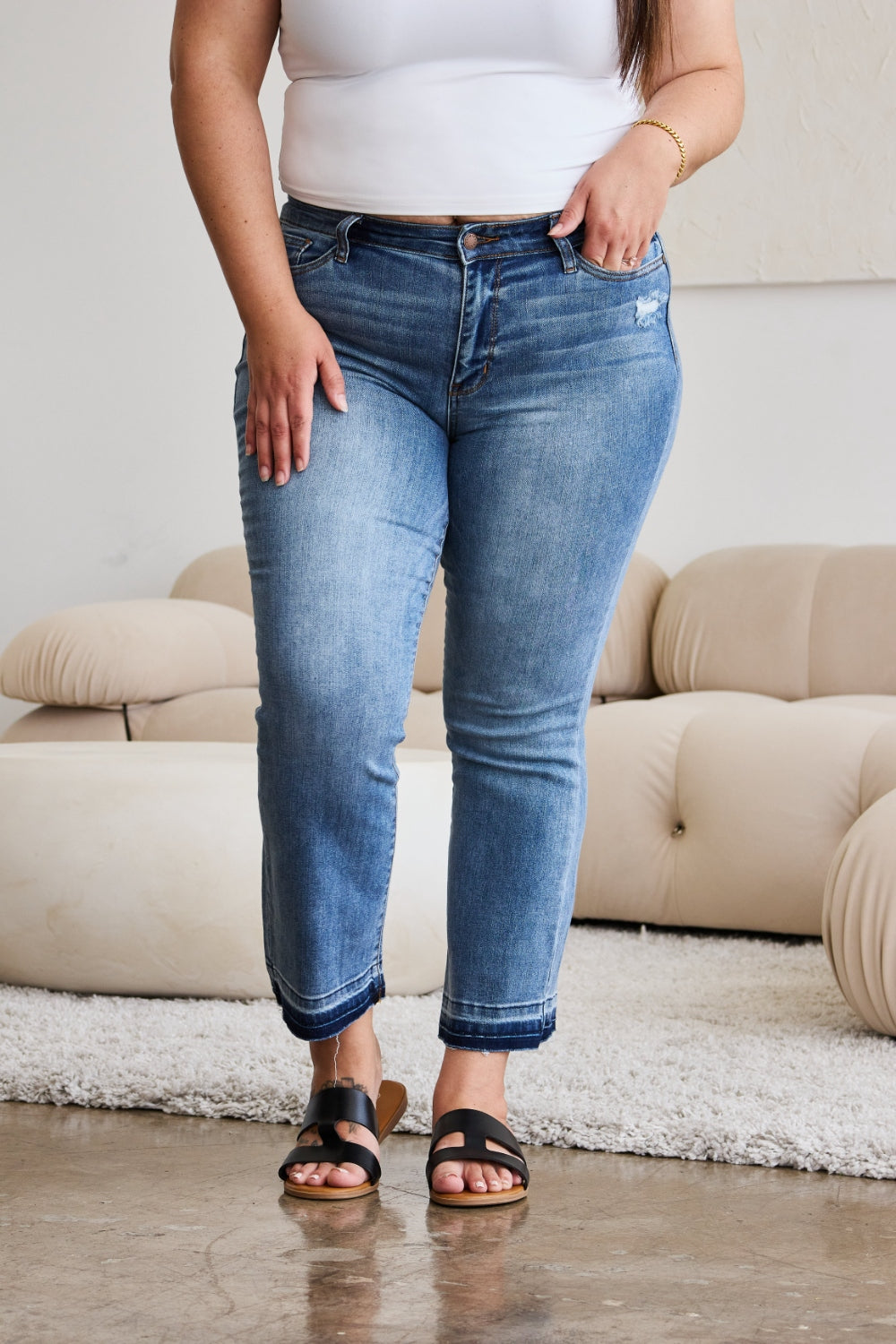 Heidi-Mode | Judy Blue Vollgröße Release Saum Cropped Bootcut Jeans