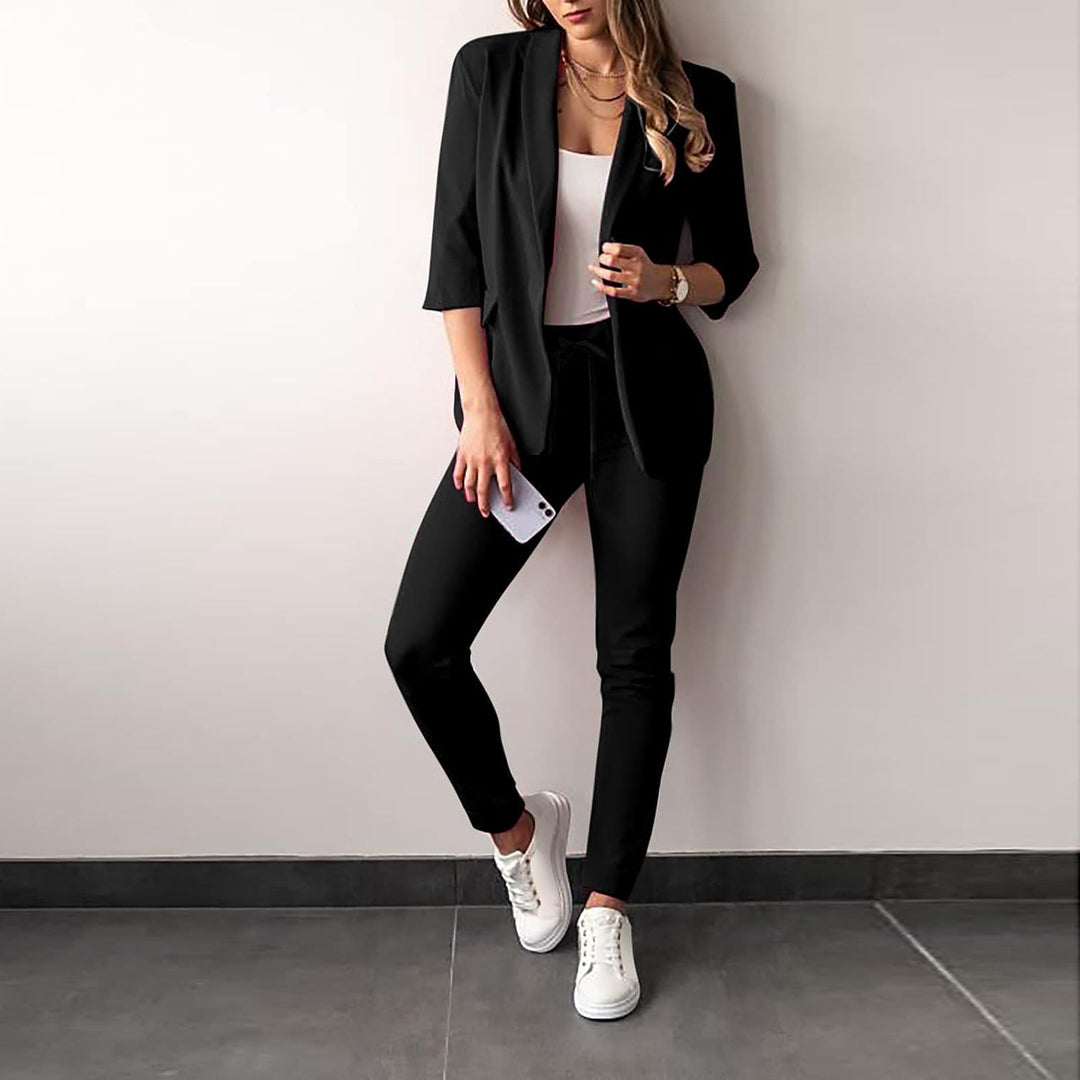 Heidi-Mode | Ein Stilvoller Hosenanzug mit Blazer für Damen