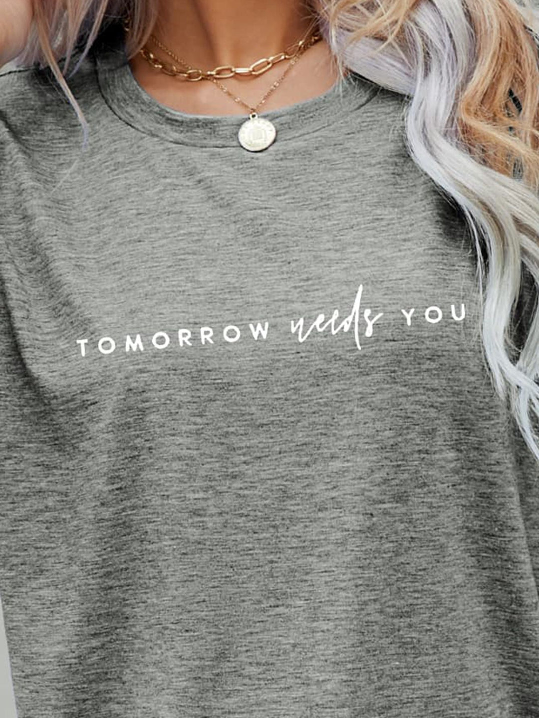 Heidi-Mode | Tomorrow Needs You Grafik T-Shirt