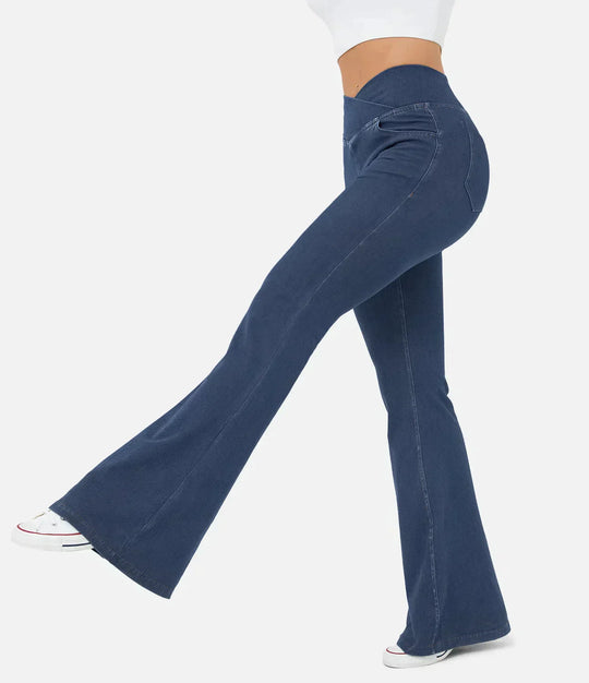 Heidi | Elastischer, ausgestellter Denim