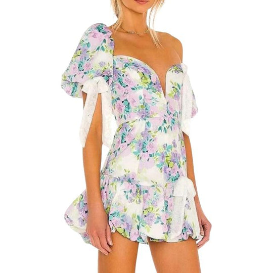 Schulterfreier Playsuit mit Spitzenrand und Blumendruck