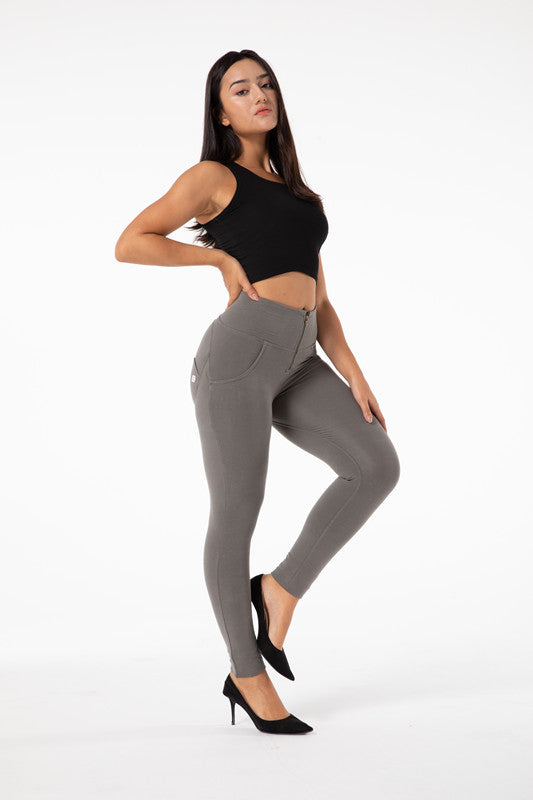 Heidi-Mode | Strenge Graue Leggings mit Hoher Taille