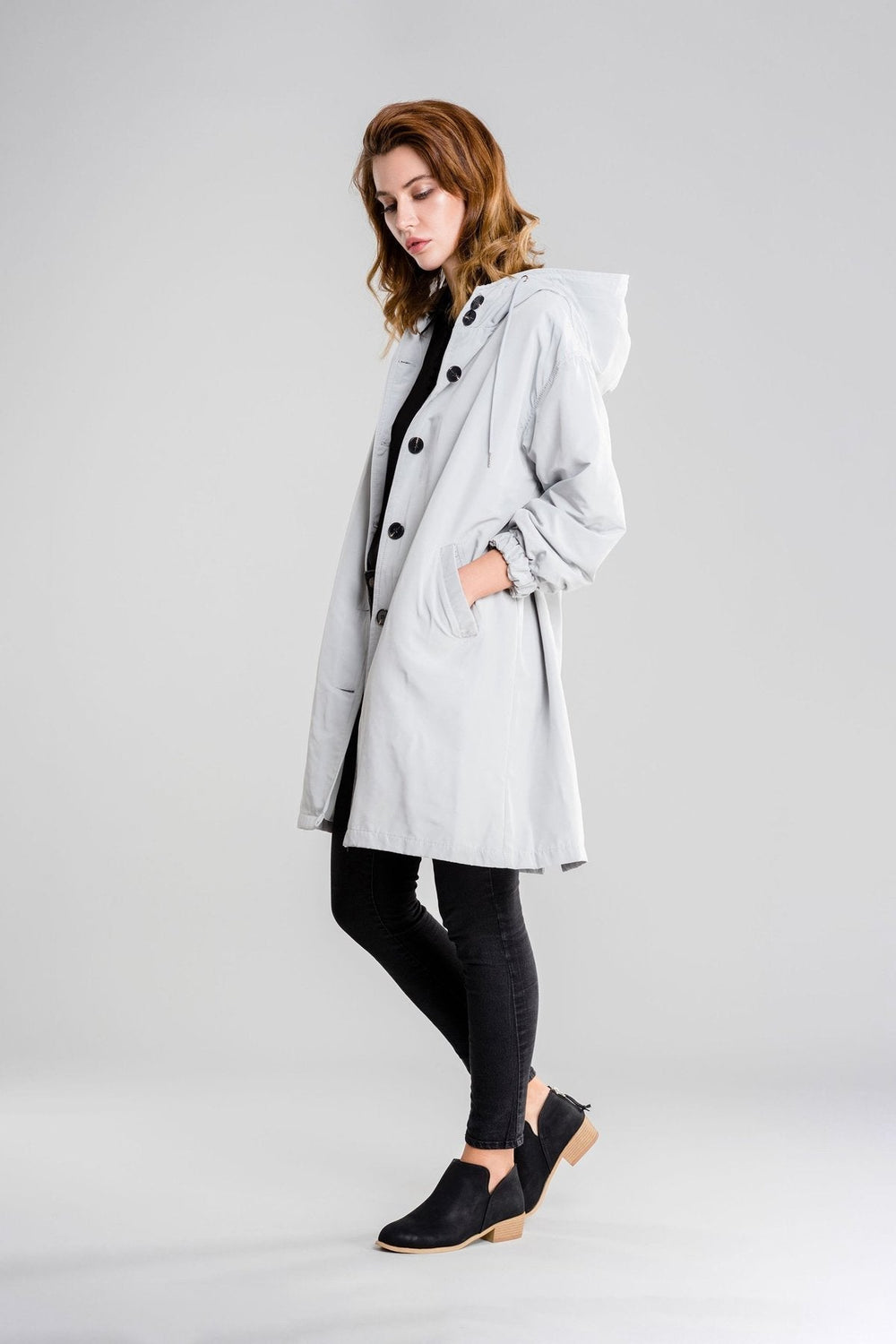 Heidi-Mode | Wasserdichte Atmungsaktive Regenjacke mit Kapuze für Frauen