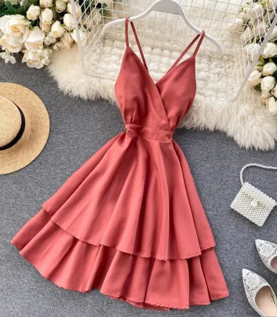Heidi-Mode | Damen kurzes Kleid mit Schleife auf der Rückseite