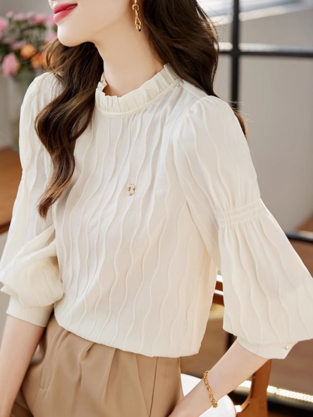 Heidi-Mode | Wavy Textured Stand Collar Top Gelb
