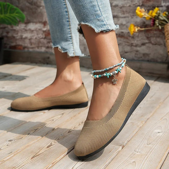 Heidi-Mode | Schnürung und Atmungsaktive Schuhe