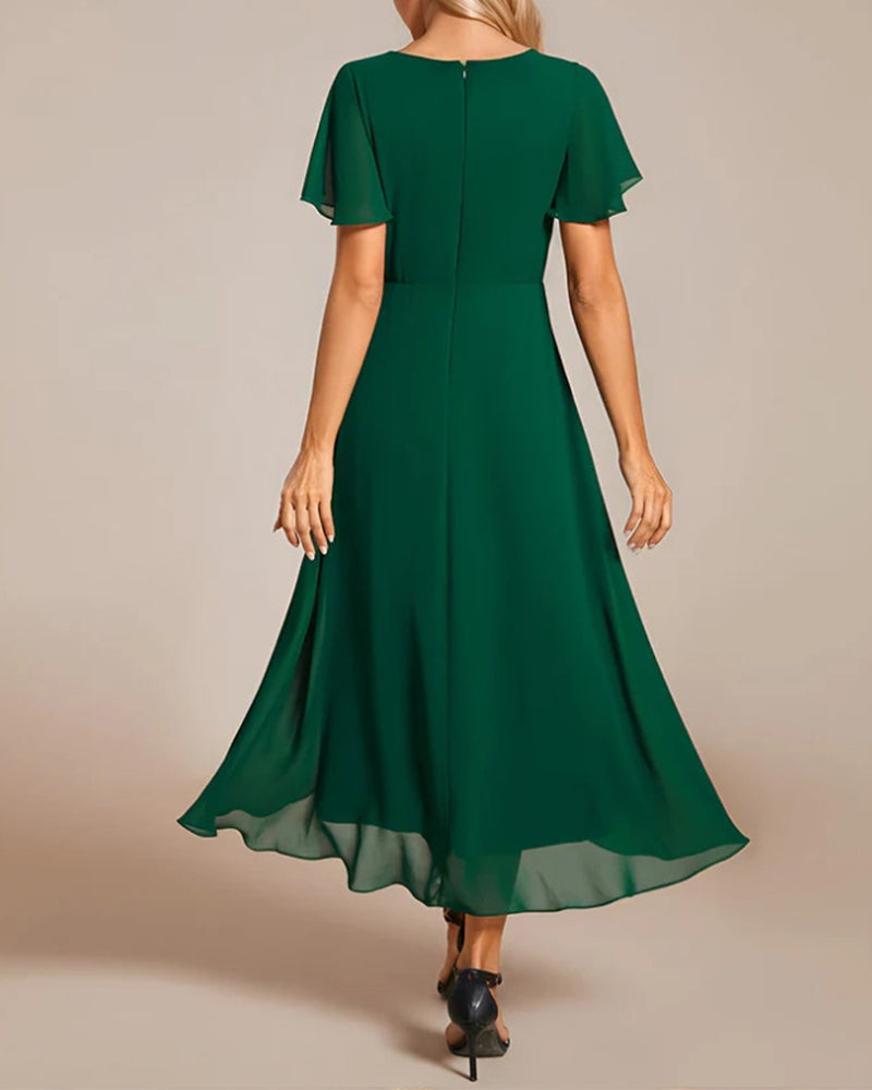 Heidi-Mode | Kleid mit V-Ausschnitt und Rüschenärmeln