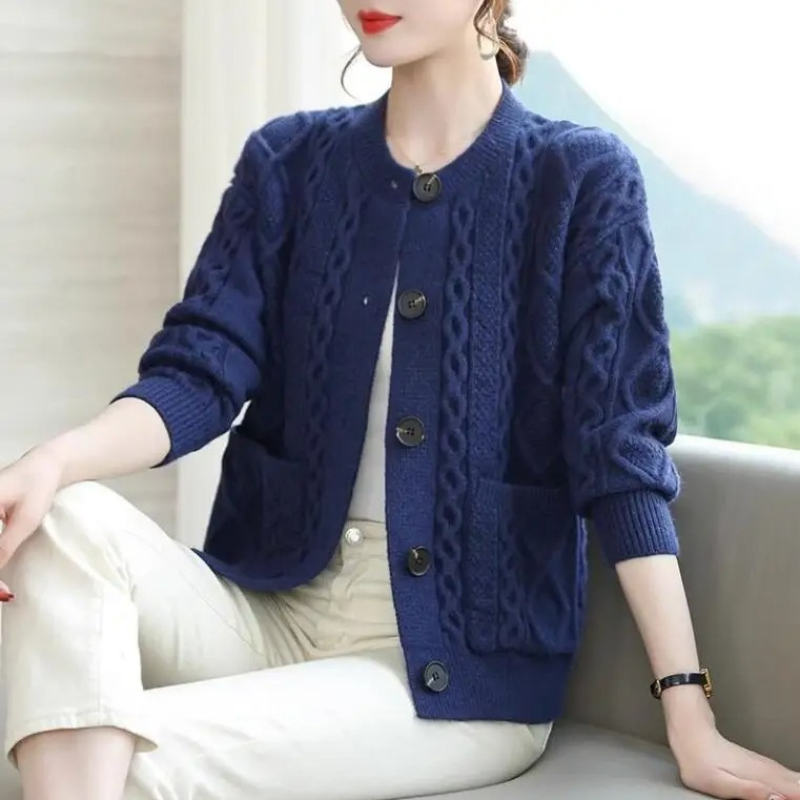 Heidi-Mode | Strickjacke Damen mit Rundhals und Knopfschluss