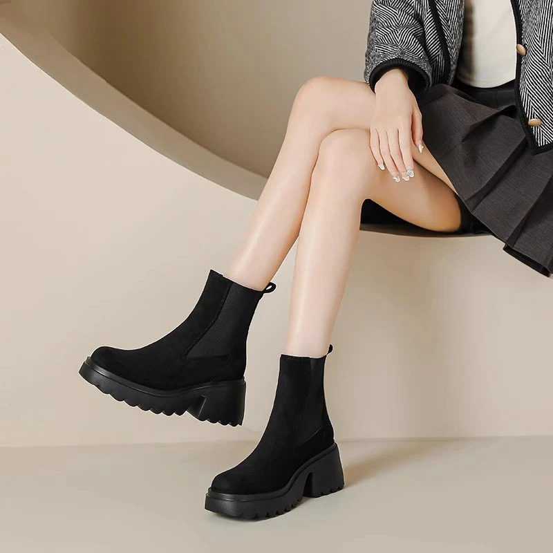 Heidi-Mode | Damen Chelsea Boots mit Dickem Absatz und Elastischen Seiten