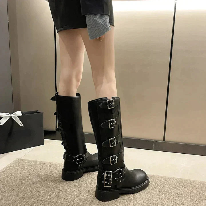 Heidi-Mode | Robuste orthopädische Kampfstiefel für Damen