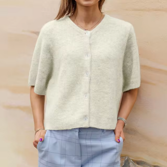 Heidi-Mode | Kurze Strick-Cardigan mit Knöpfen für Damen