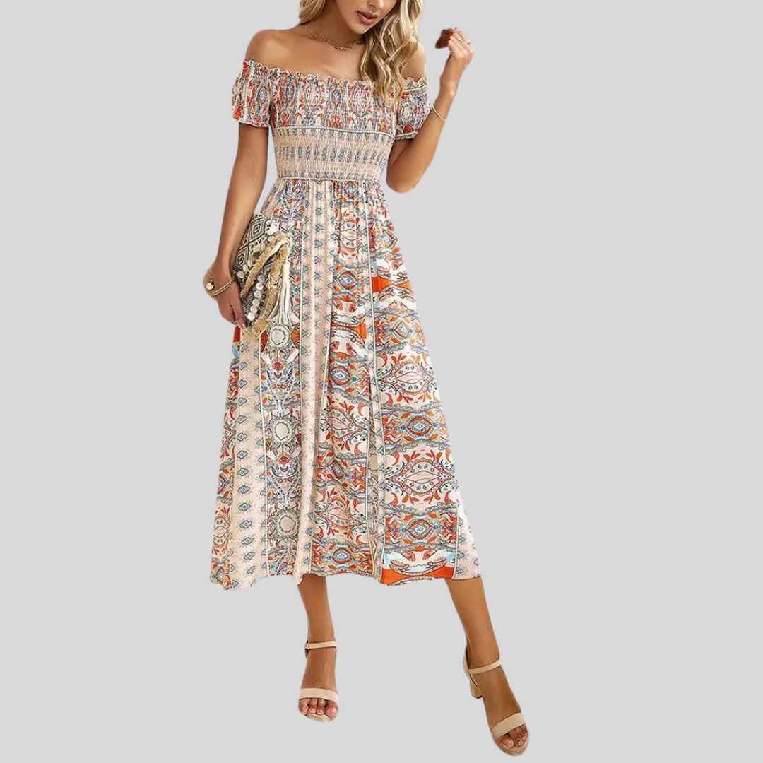 Langes Boho-Kleid mit freien Schultern und Rüschen