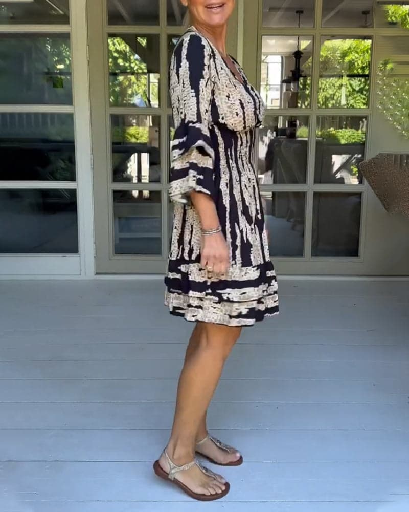 Heidi-Mode | Kleid V-Ausschnitt Knielang Leicht und Luftig 3/4 Ärmel Elegante Gemustert