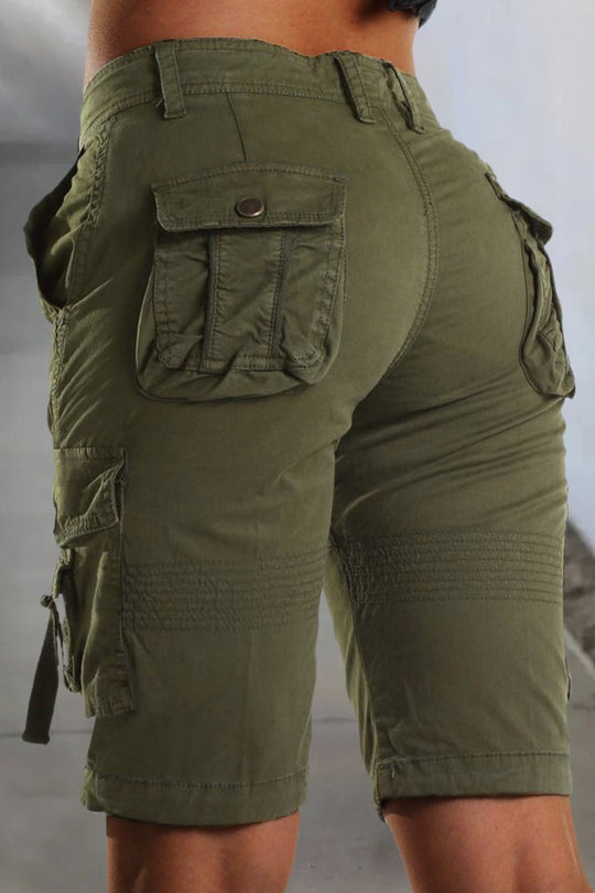 Heidi-Mode | Stilvolle Mid-Cargo-Shorts