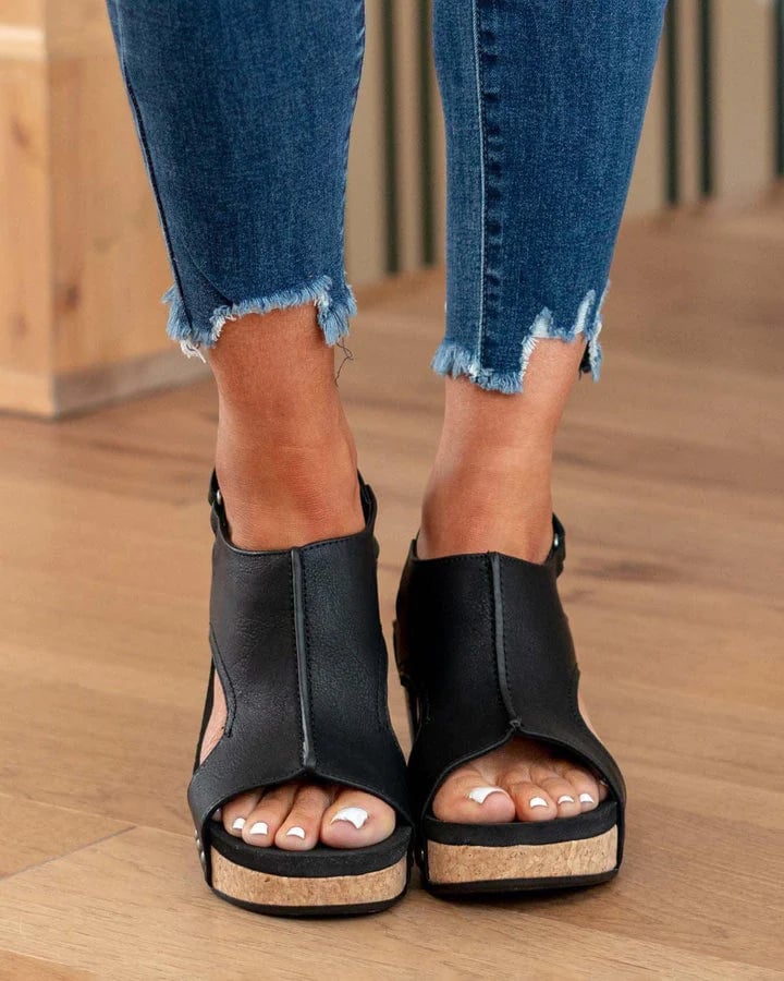 Heidi-Mode | Stylische Sandalen