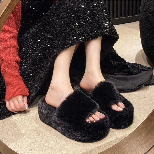 Heidi-Mode | Fluffy slippers with thick sole for women