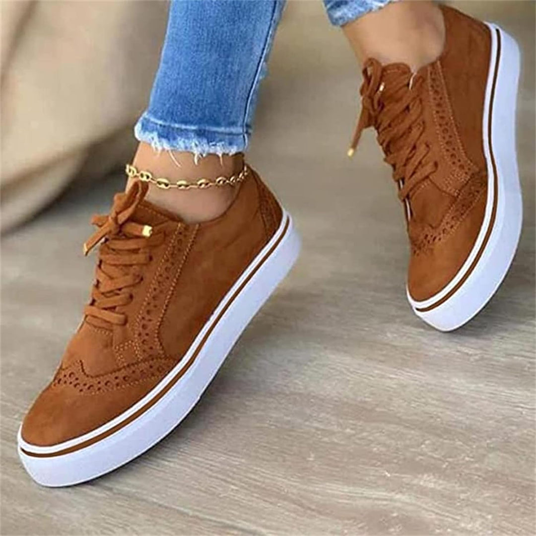 Heidi-Mode | Karamellbraune Sneaker Isra