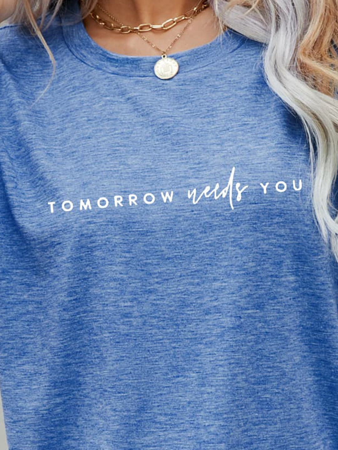 Heidi-Mode | Tomorrow Needs You Grafik T-Shirt