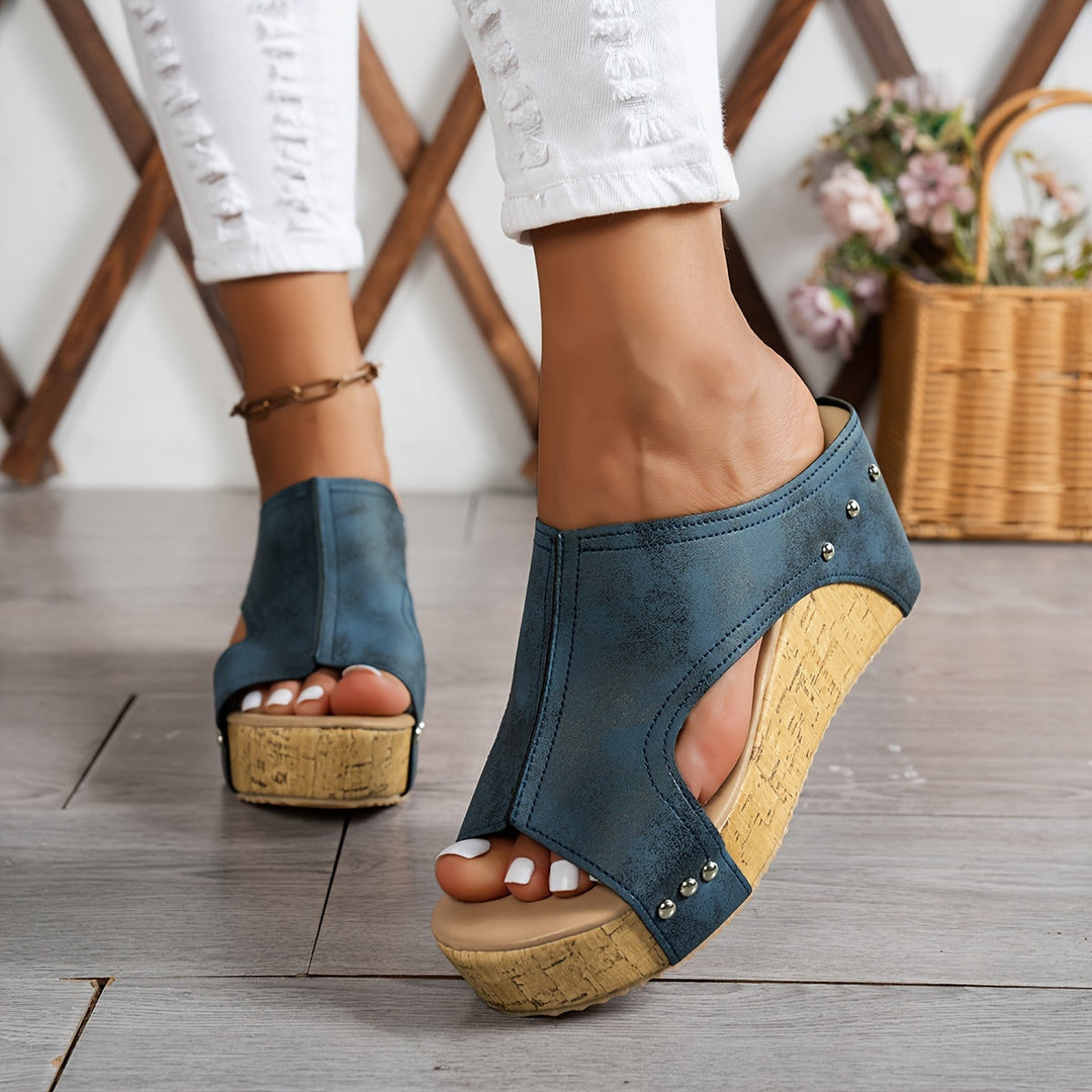 Heidi-Mode | Plattform Sandalen Bequeme Schlupfschuhe Sommer Schuhe mit Nieten