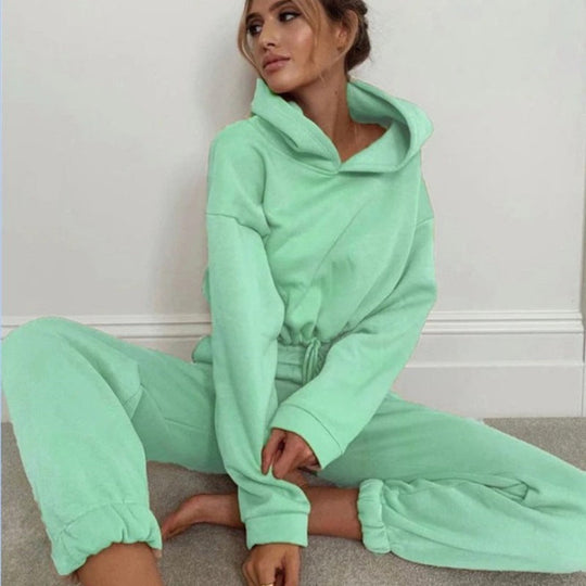 Heidi-Mode | Modisches Loungewear-Set mit Kurzem Hoodie und Jogginghose