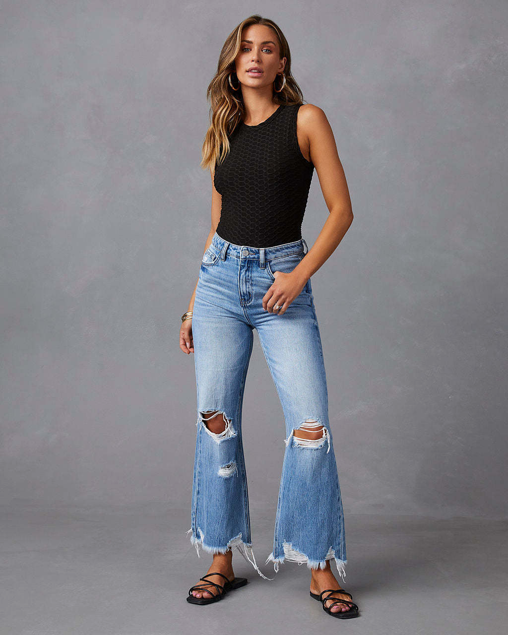 Heidi-Mode | Hochgeschnittene Jeans mit Löchern für Frauen