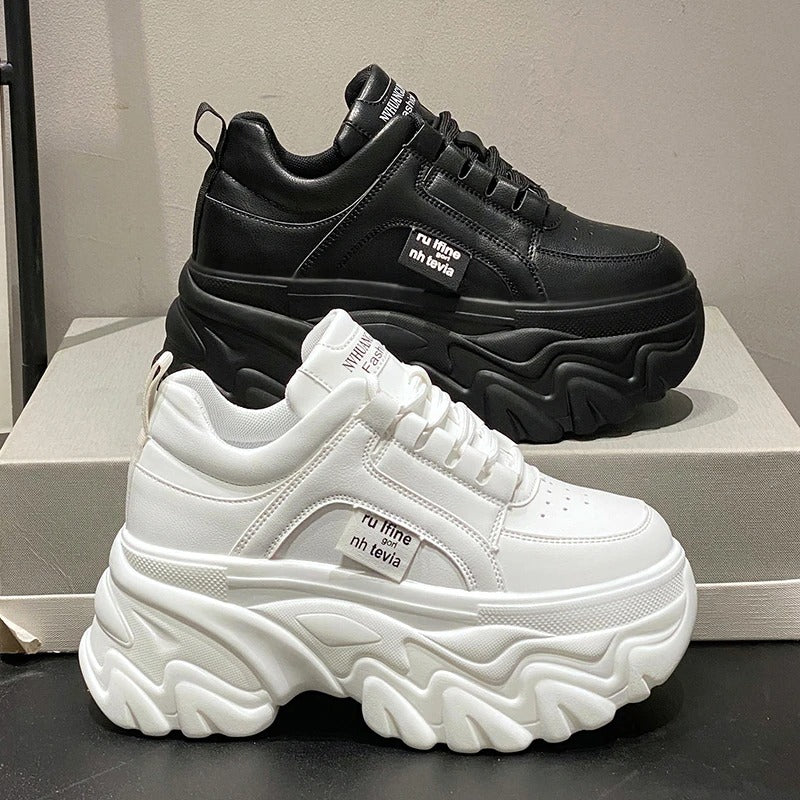 Bequeme Und Klobige Plateau-Sneakers