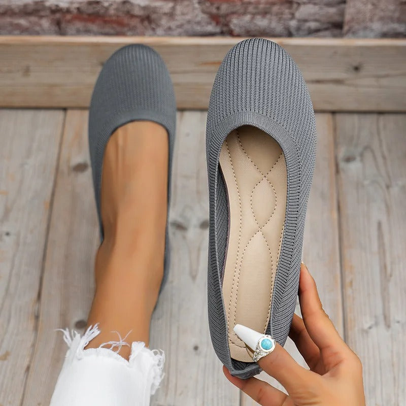 Heidi-Mode | Schnürung und Atmungsaktive Schuhe
