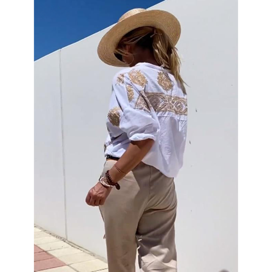 Heidi-Mode | Bluse mit goldenen Details - Elegant & bequem