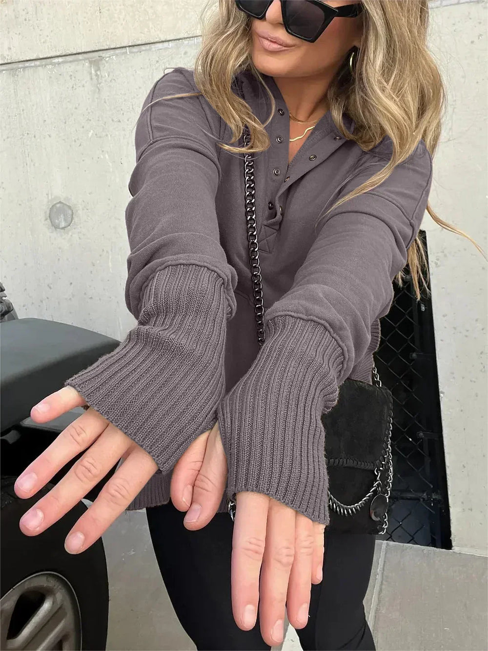 Heidi-Mode | Hoodie mit Knopfleiste und Handwärmern