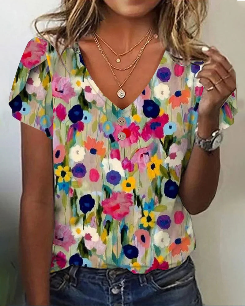 Heidi-Mode | Kurzärmlige Farbenfrohe Blumenbluse mit V-Ausschnitt