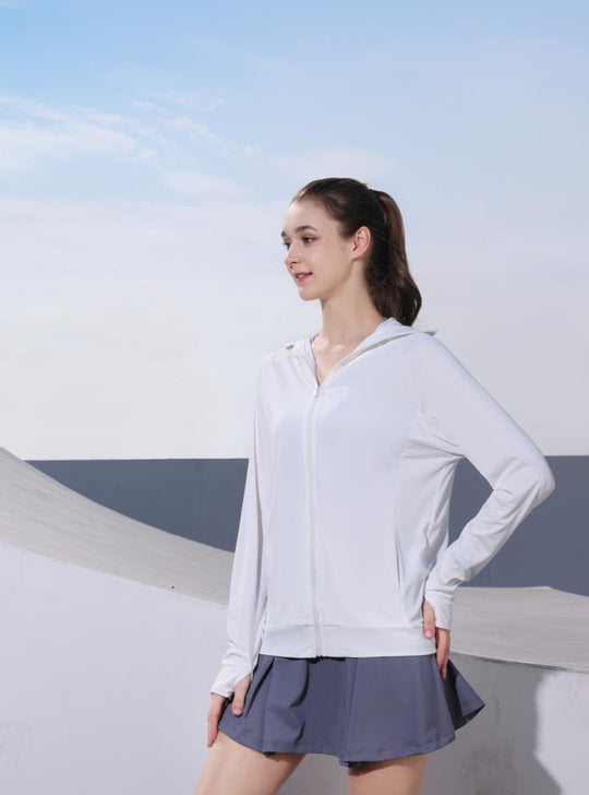 Heidi Mode | Eisempfindliche bakteriostatische und milbenentfernende Sonnenschutzkleidung mit Sonnenschutzmaske