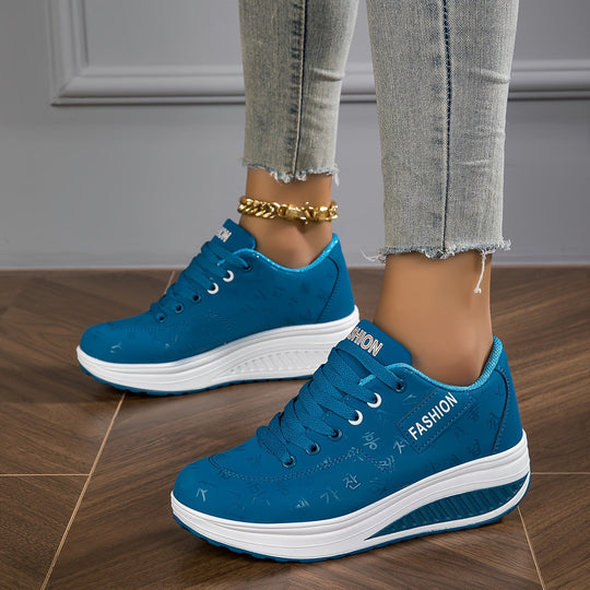 Heidi-Mode | Bequeme Outdoor Wanderschuhe