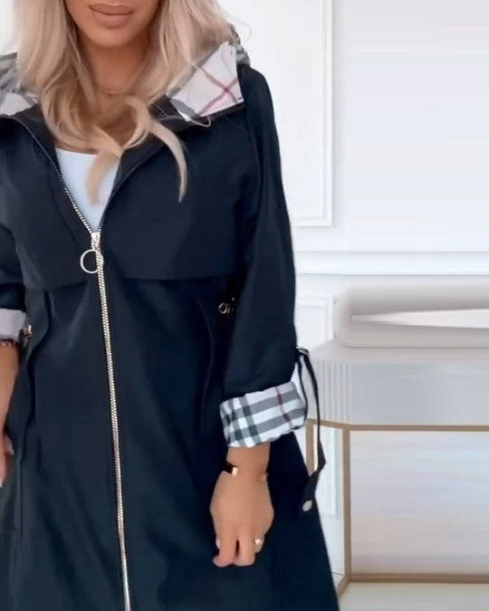 Heidi-Mode | Trenchcoat mit Kapuzen Merkmal