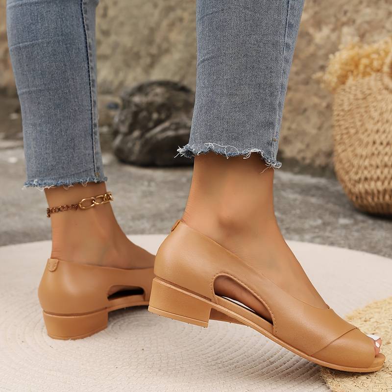 Heidi-Mode | Elegante Orthopädische Hackensandale