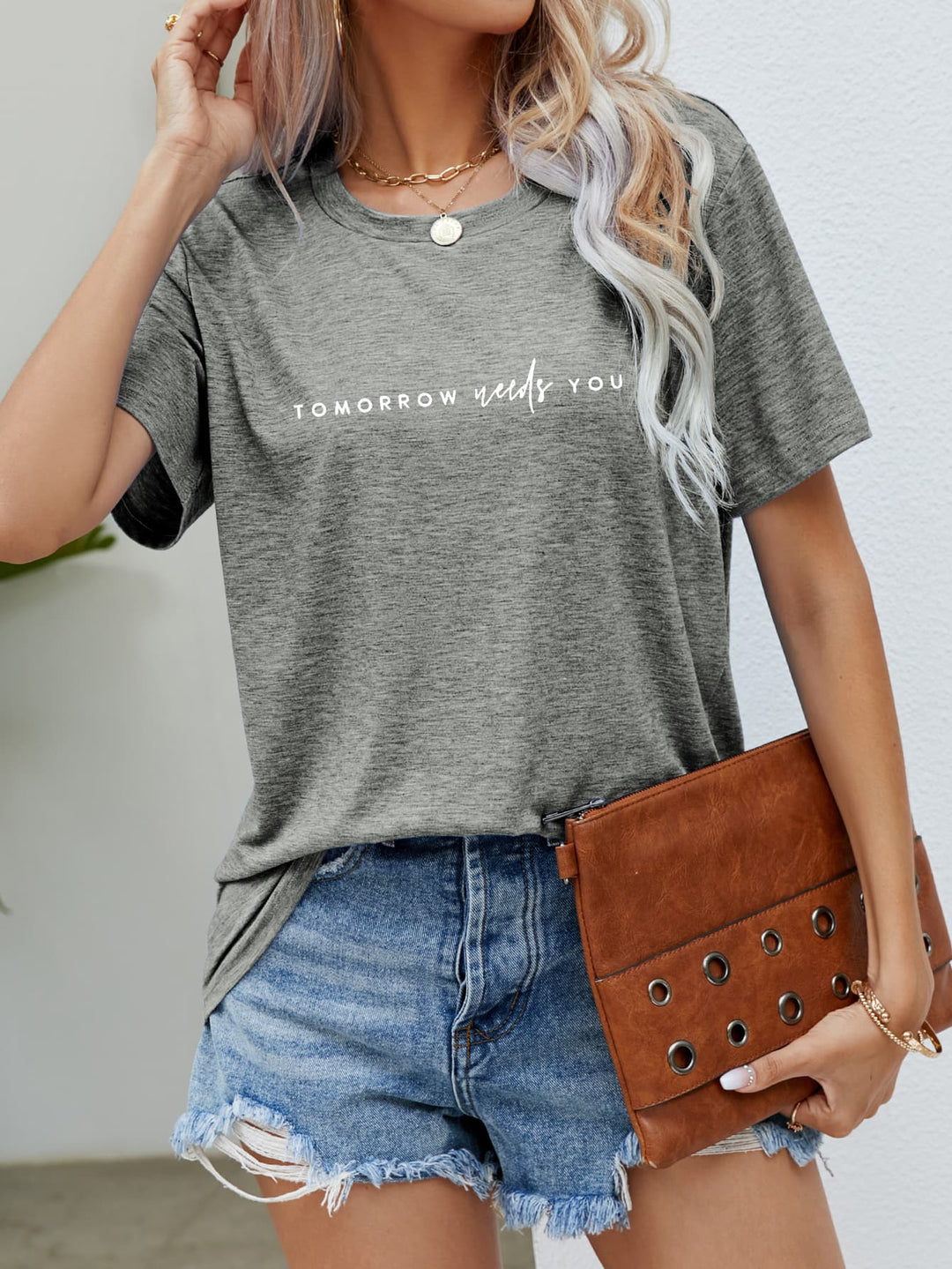 Heidi-Mode | Tomorrow Needs You Grafik T-Shirt