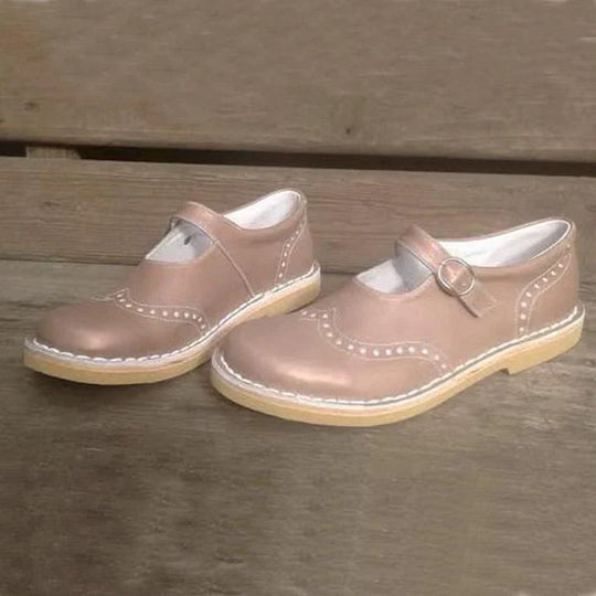 Heidi-Mode | Strapazierfähige und Stilvolle Lederschuhe