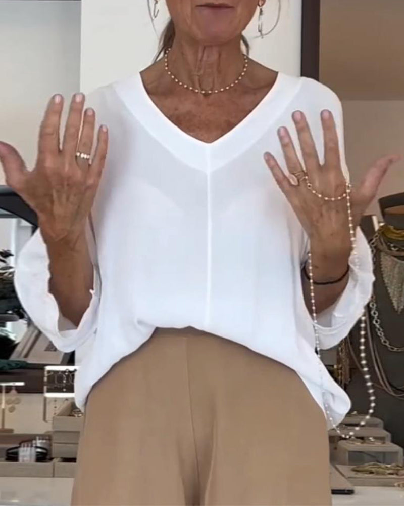 Heidi-Mode | Legere Weiße Bluse mit V-Ausschnitt