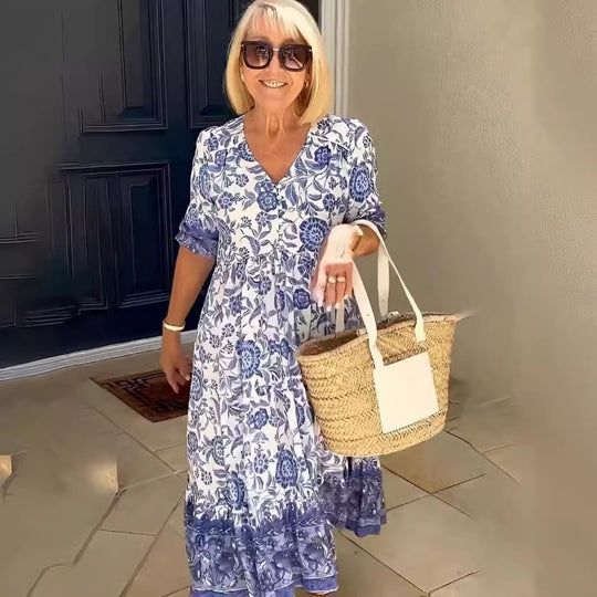 Heidi Mode | Kleid mit V-Ausschnitt und Print in Übergröße