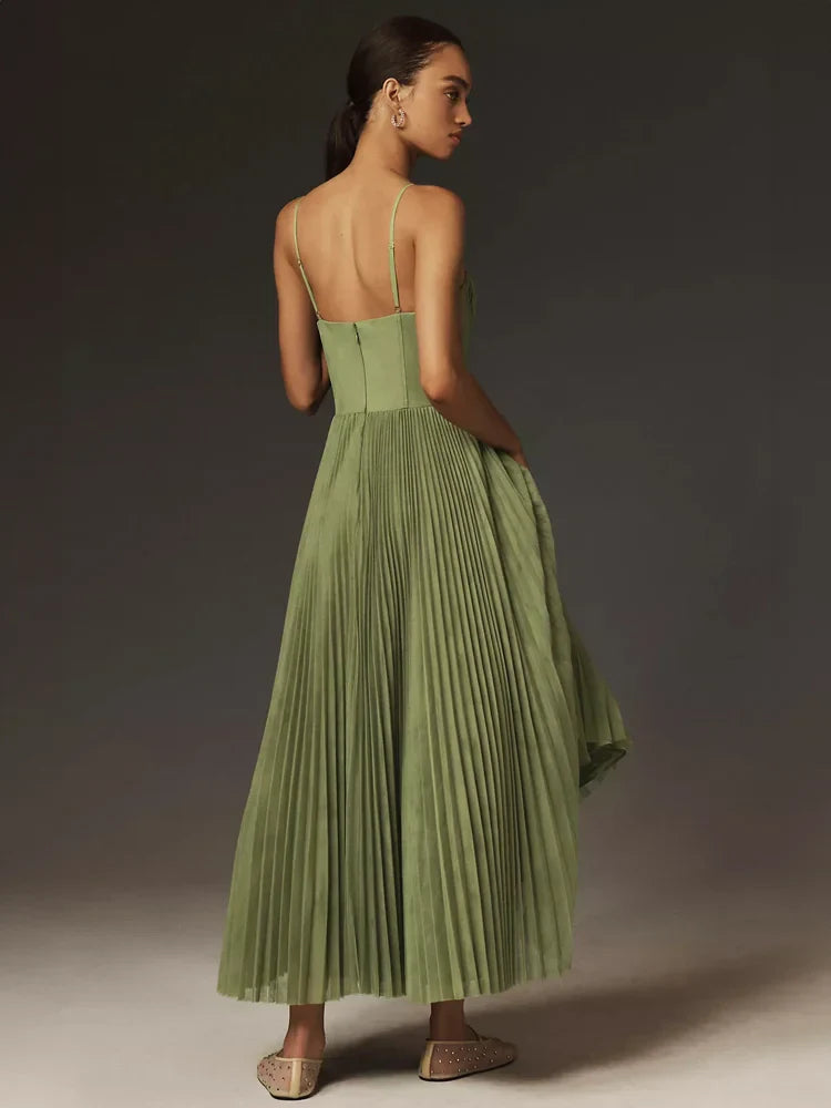 Ausgestelltes Midikleid mit plissiertem Tüll-Bustier