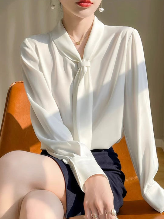 Heidi-Mode | Elegantes Langarmshirt mit Fließendem Kragen