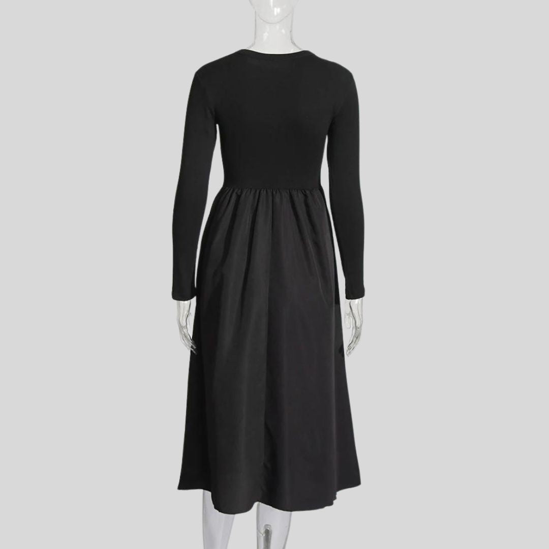 Elegantes Midikleid mit Ausschnitt